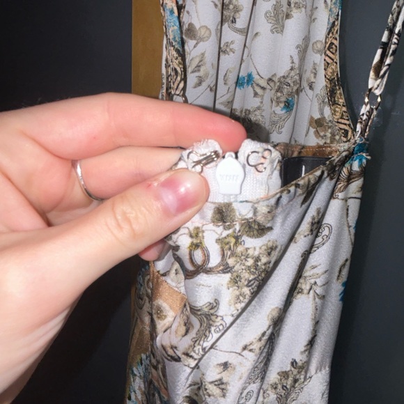 Lulu’s Divinely Inspired White Scarf Print Satin Backless Maxi Dress, Size M - Picture 13 of 15